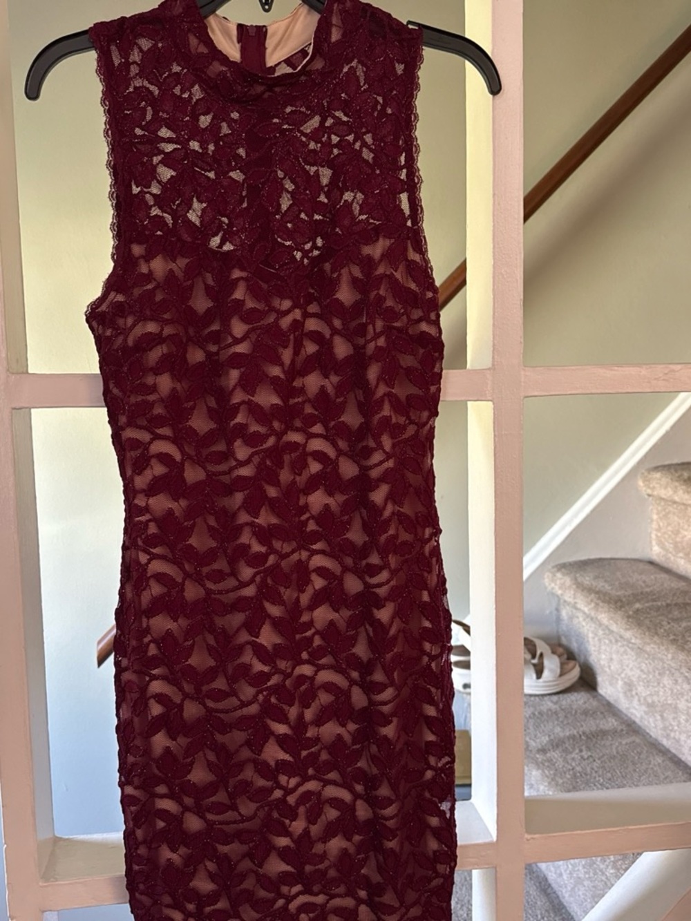 Emerald Sundae Sleeveless Burgundy Lace Bodycon Dress